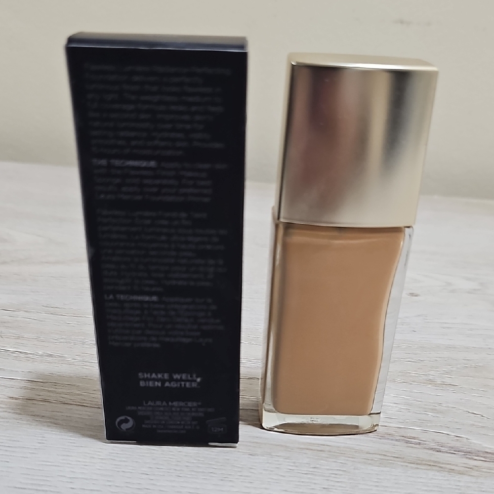 Laura Mercier Flawless Lumiere Radiance-Perfecting Foundation - Tan - Picture 3 of 4
